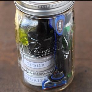 Men surprise mason jar